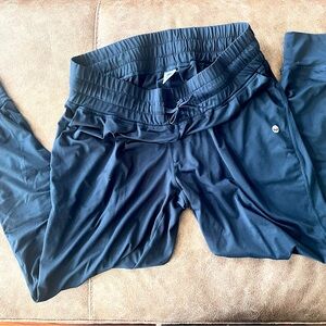 Senita Athletics joggers